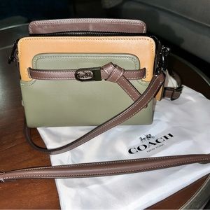 Coach Tate 18 Colorblock